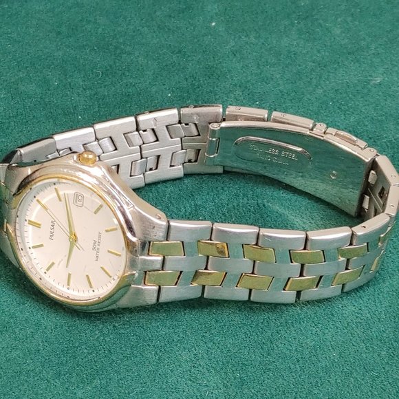 PULSAR MENS TWO TONE WATCH - Picture 7 of 7